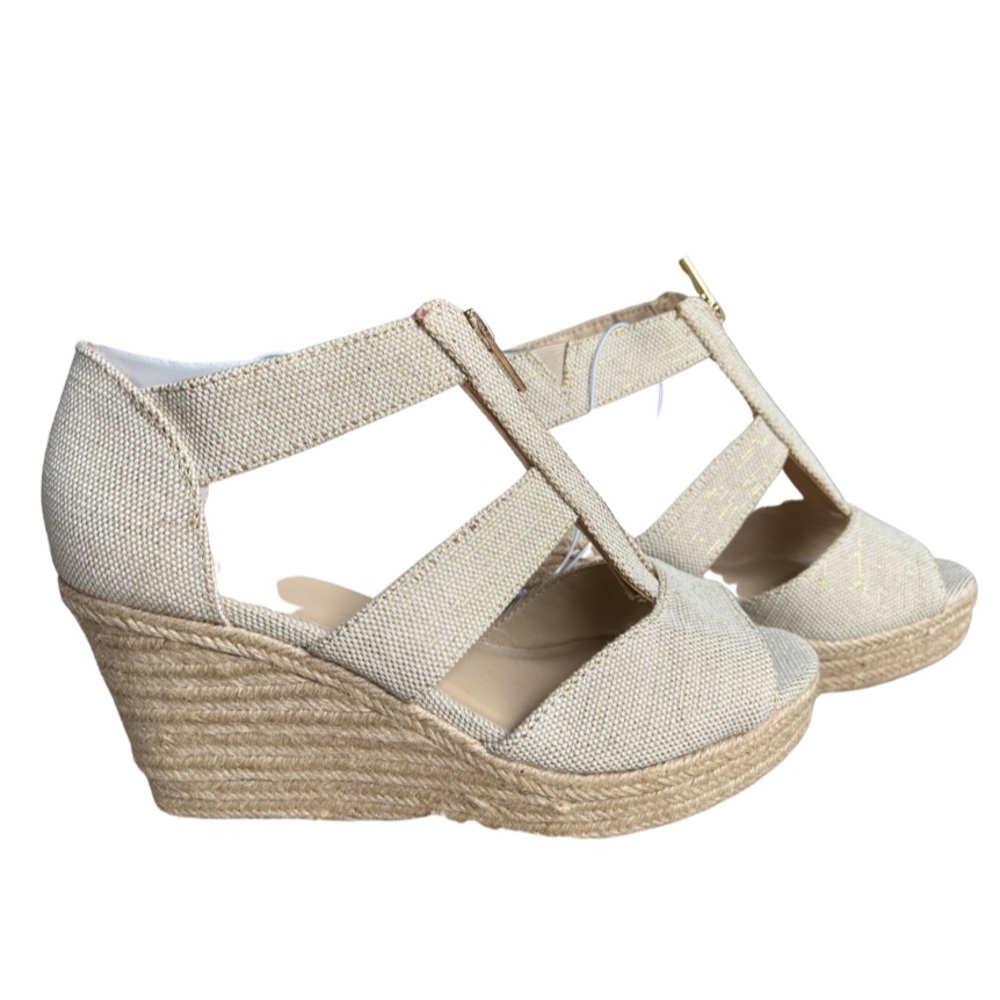 BNIB Cream and Gold Espadrille size 8.5